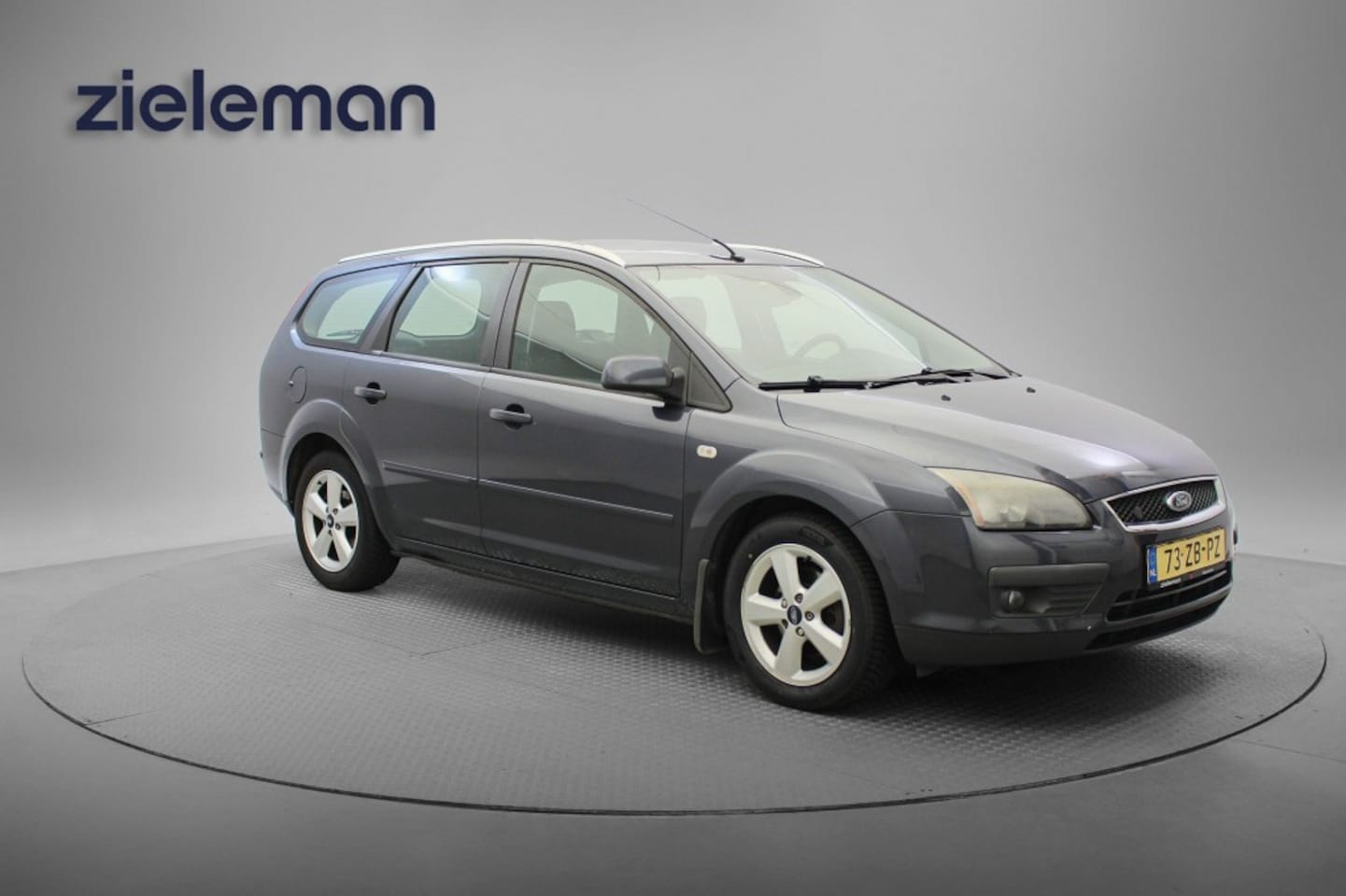 Ford Focus Wagon - 1.8 16V Futura - Camera, Stoelverw. Trekhaak, Nieuwe APK! - AutoWereld.nl