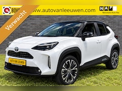 Toyota Yaris Cross - 1.5 Hybrid Collection Bi Color /NAVI/CAMERA/ETC