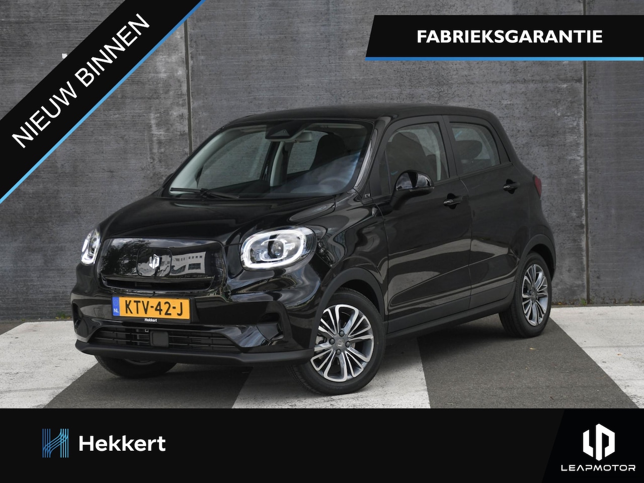 Leapmotor T03 - Design 37.3kWh 95pk Automaat NAVI | CAMERA | DAB | PANO-DAK | 15''LM | DODE HOEK - AutoWereld.nl