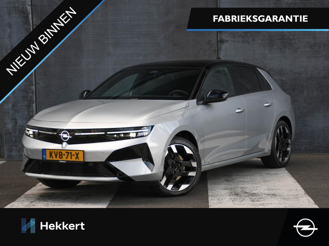 Opel Astra Electric - Ultimate 58kWh 156pk Automaat PANO-DAK | 18''LM | CAMERA | STOEL/STUURVERWARMING | NAVI | - AutoWereld.nl