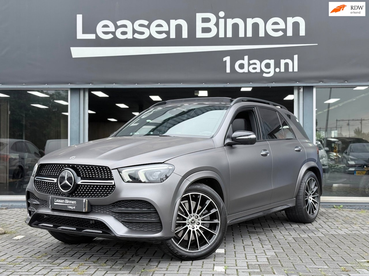 Mercedes-Benz GLE-Klasse - 450 4MATIC Premium Plus AMG Pano/360/Burmester/Sfeer/Trekhaak/Blindspot - AutoWereld.nl