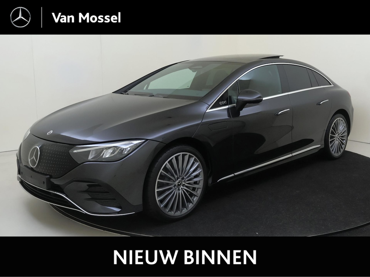 Mercedes-Benz EQE - 300 Business Solution AMG 90 kWh Luchtvering - Achterasbesturing - Burmester - Thermotroni - AutoWereld.nl