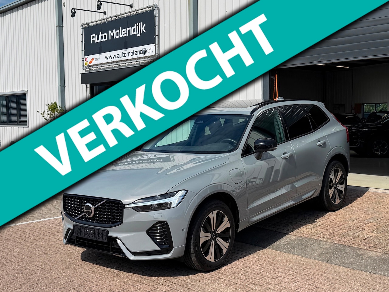 Volvo XC60 - 2.0 T6 PHEV 350 pk AWD Ultra Dark / Pano / Memory / Leder / H&K / 360cam - AutoWereld.nl