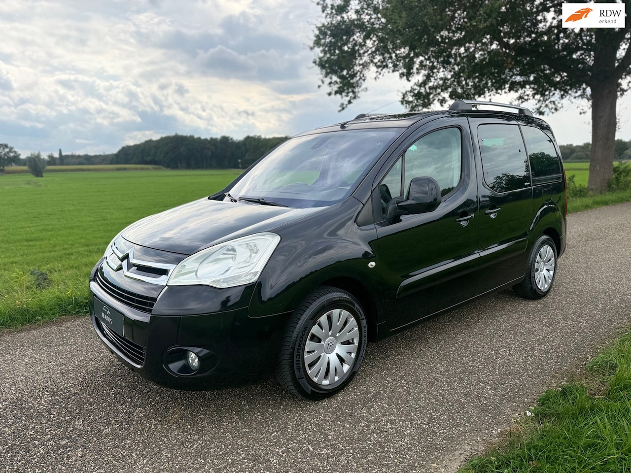 Citroën Berlingo - 1.6 VTi 120 Multispace PANO / CRUISECONTROL /TREKHAAK / PARKEERSENSOREN / NIEUWE APK - AutoWereld.nl