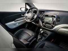 Renault Captur - 1.3 150 PK TCe Initiale Paris | Automaat | Ned Auto | Panodak | Dealer onderhouden | | Two