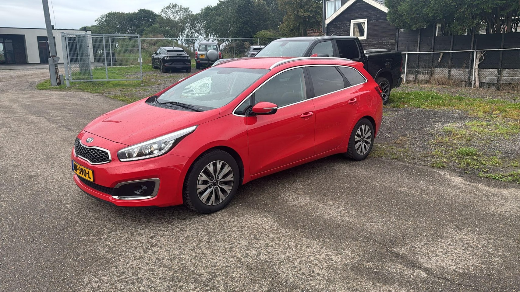 Kia Cee'd Sportswagon - 1.6 CRDi DynamicLine | Airco | Climate Control | Navigatie | - AutoWereld.nl