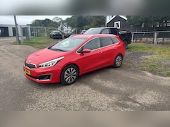 Kia Cee'd Sportswagon - 1.6 CRDi DynamicLine | Airco | Climate Control | Navigatie |