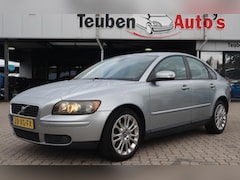 Volvo S40 - 1.8 Edition II | LM velgen | Cruise control | Climate control | 144.270Km | Nette auto