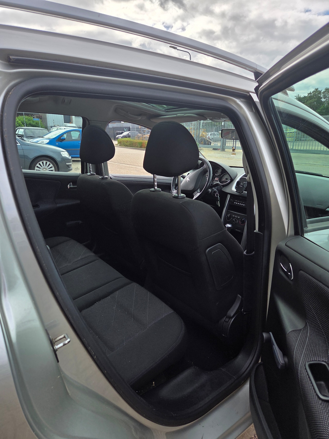 Peugeot 207 SW - 1.6 VTi XS