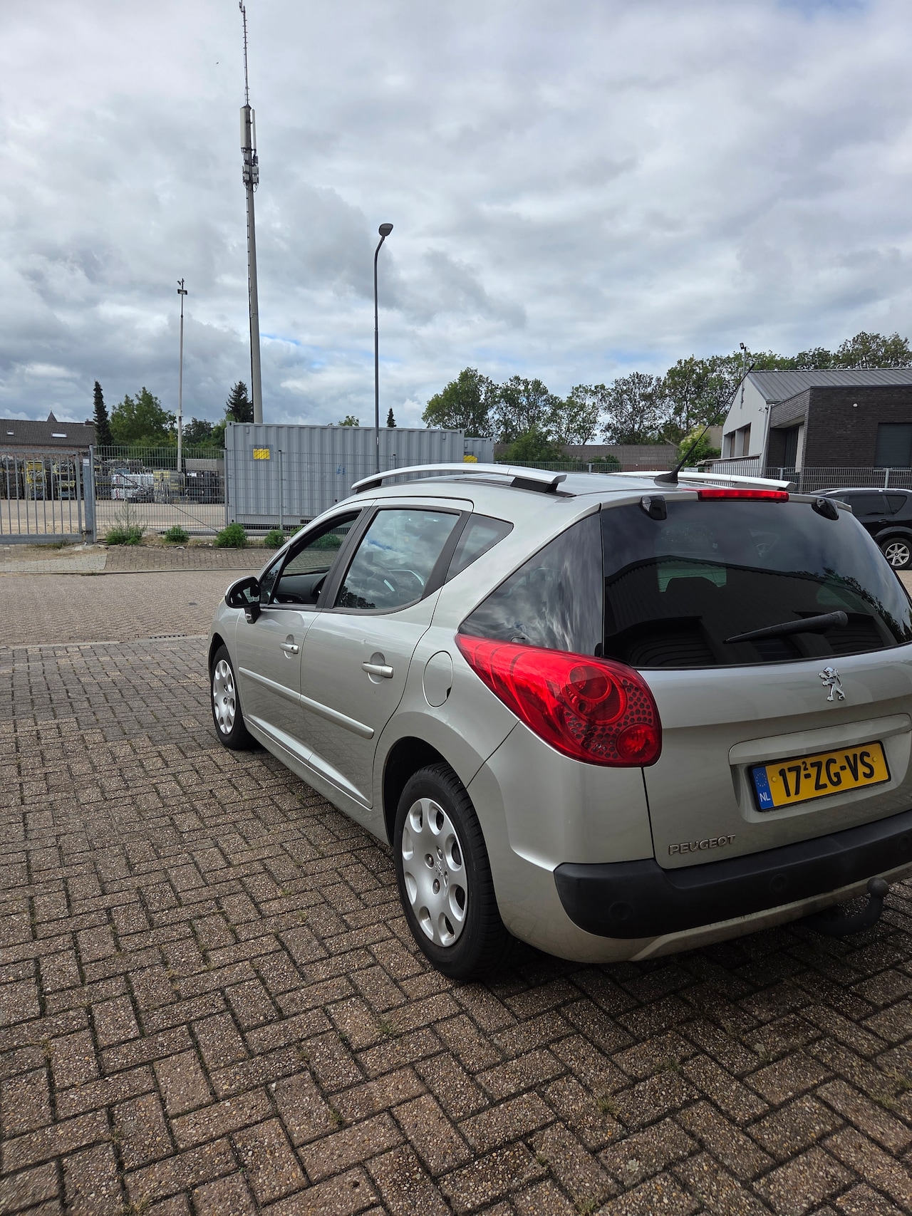 Peugeot 207 SW - 1.6 VTi XS