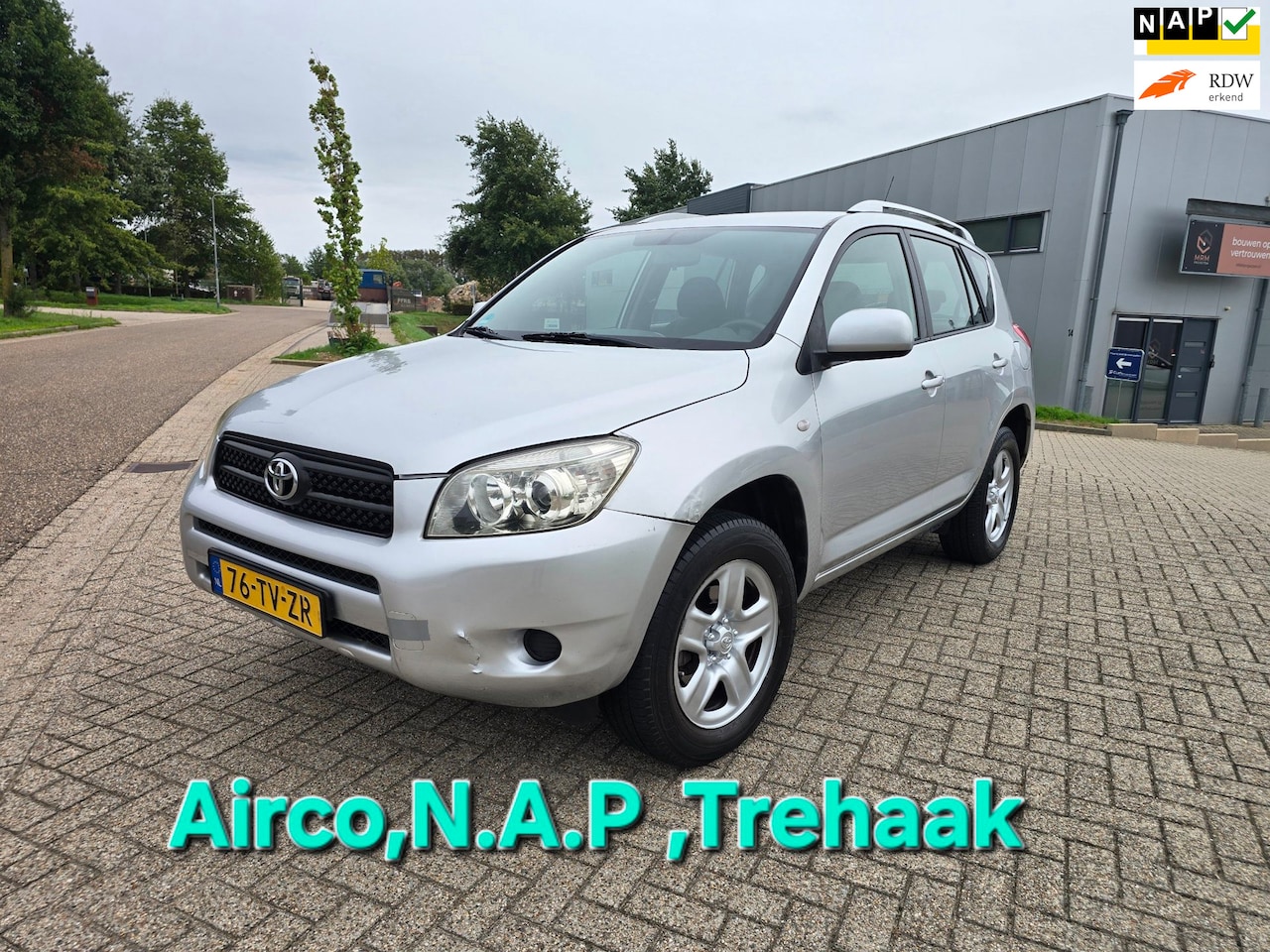 Toyota RAV4 - 2.0 VVTi Linea Terra Airco,Trehaak - AutoWereld.nl