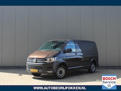 Volkswagen Transporter - 2.0 TDI 150pk DSG L1H2 Highline | Navigatie | Cruise control | Bluetooth | Bearlock