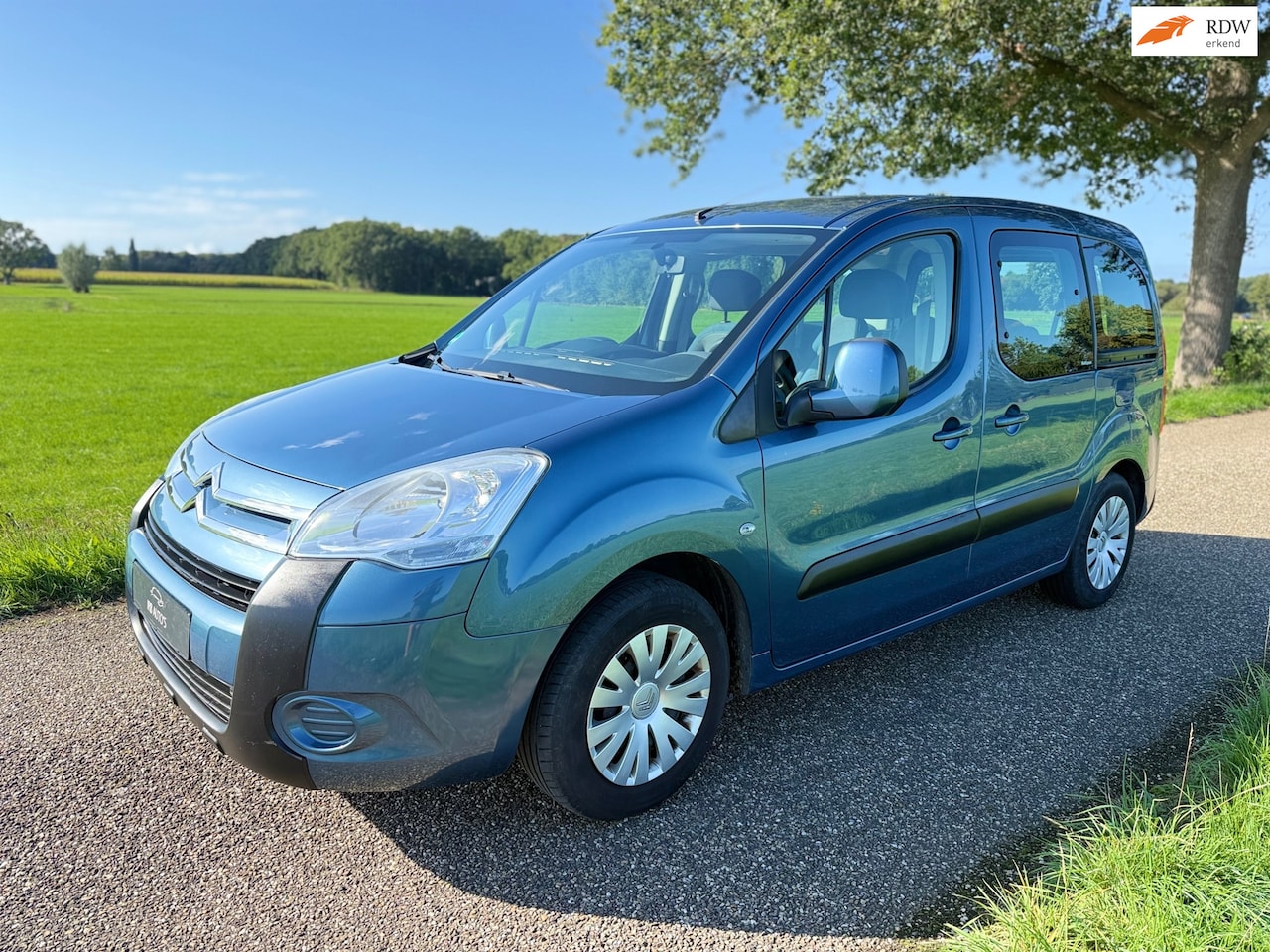 Citroën Berlingo - 1.6 VTI AIRCO / TREKHAAK / NIEUWE APK - AutoWereld.nl