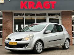 Renault Clio - Rip Curl 1.2 TCE 101 pk - 5drs - airco - lichtmetaal - nette auto
