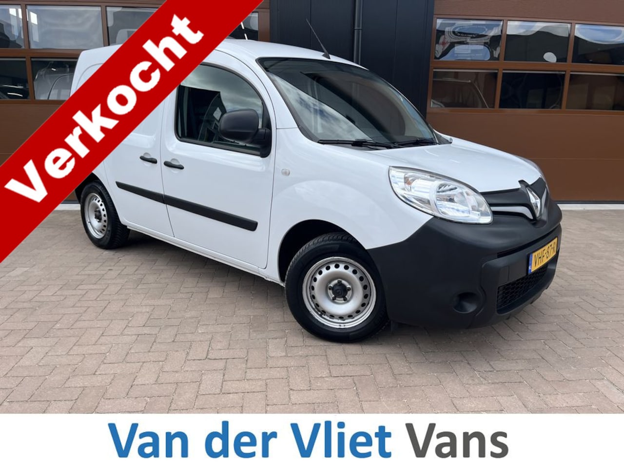 Renault Kangoo - 1.5 Blue dCi E6 R-link Lease €134 p/m Airco, Navi, PDC, Trekhaak, 2x schuifdeur onderhouds - AutoWereld.nl
