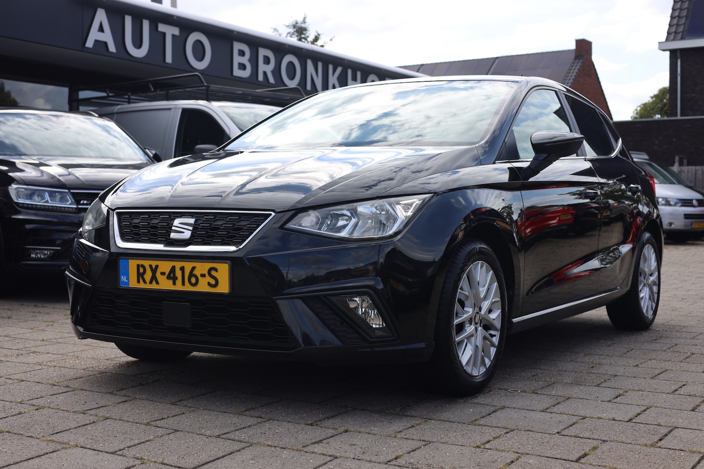 SEAT Ibiza - 1.0 TSI FR I CARPLAY I CAMERA I TREKHAAK - AutoWereld.nl