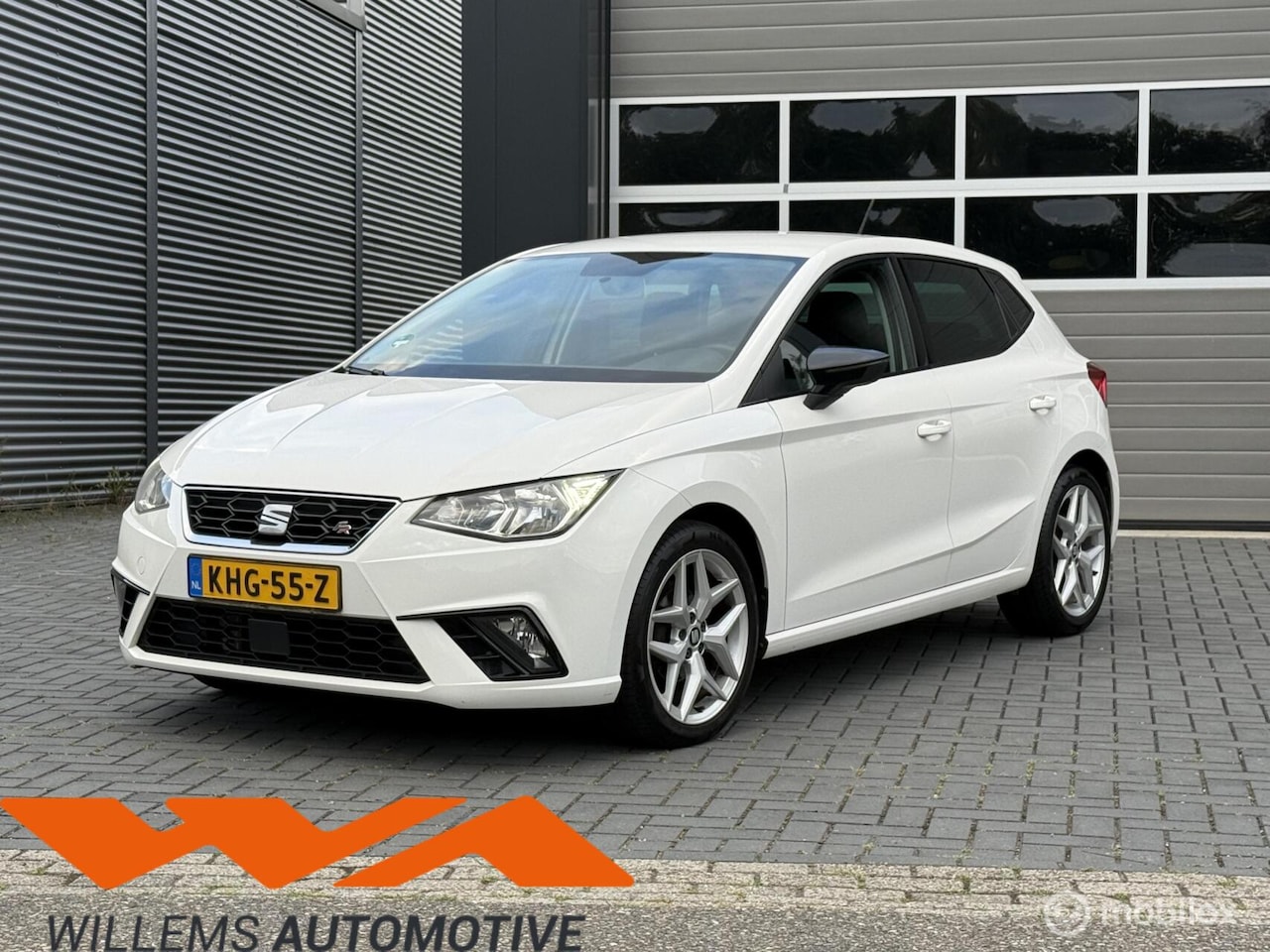 SEAT Ibiza - 1.0 TSI FR Cruise-17'inch-Stoelverwarming - AutoWereld.nl