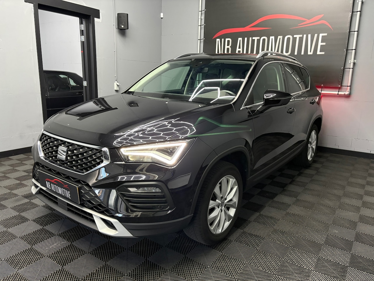 SEAT Ateca - 1.5 TSI Style Business Intense 1.5 TSI Style Business Intense - AutoWereld.nl