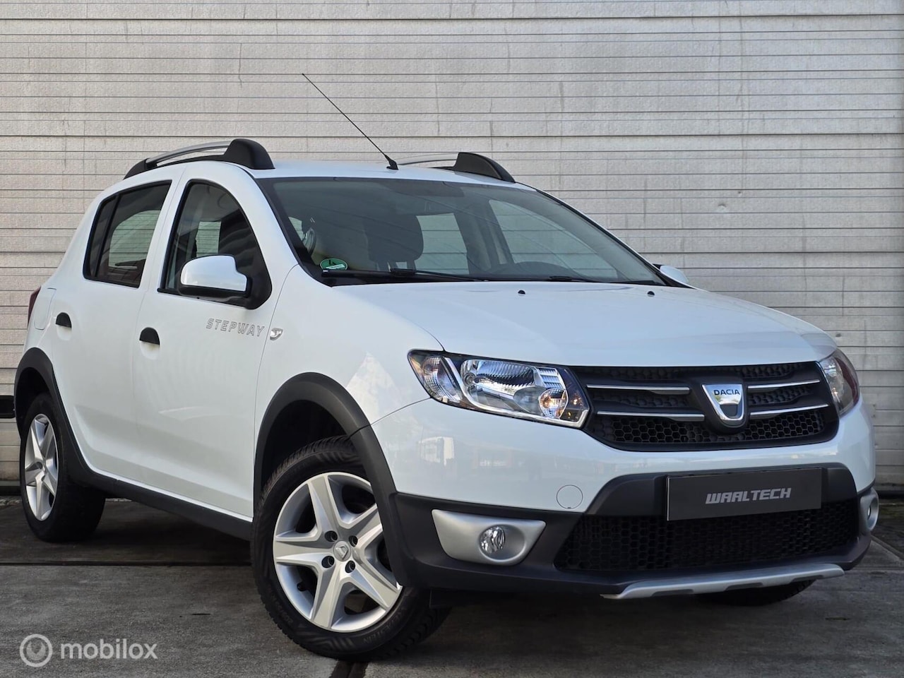 Dacia Sandero Stepway - 0.9 TCe Laureate Trekhaak Pdc Cruise - AutoWereld.nl