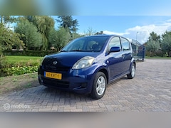 Daihatsu Sirion 2 - 1.0-12V Trend