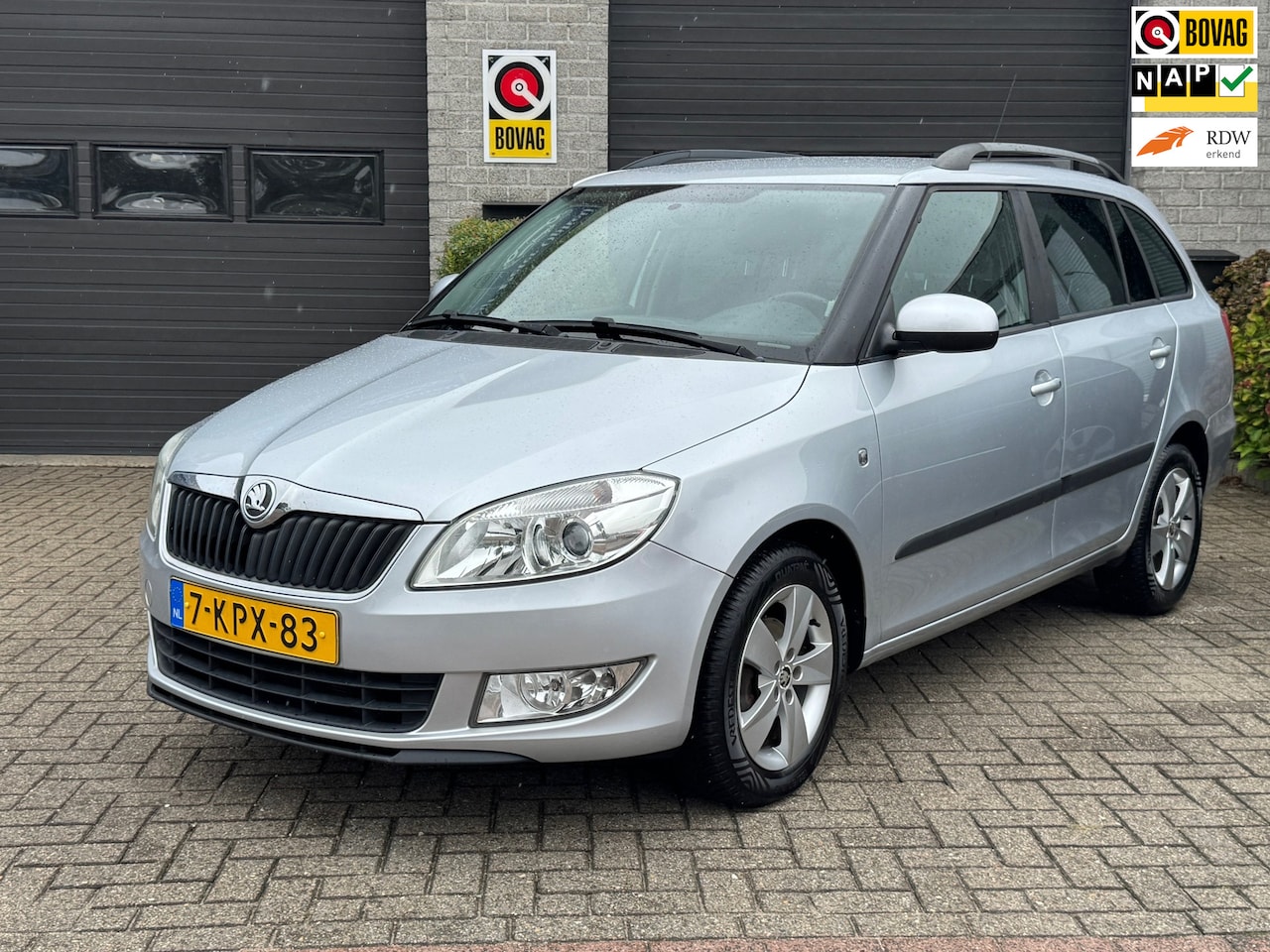 Skoda Fabia Combi - 1.2 TSI Fresh *Airco*LM velgen*Nieuwe Ketting* - AutoWereld.nl