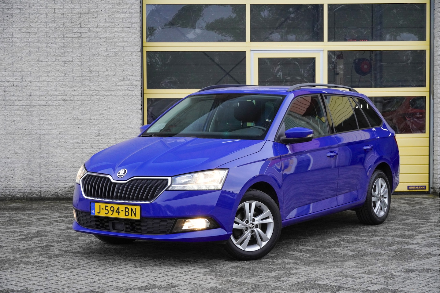 Skoda Fabia Combi - 1.0 TSI Style BJ2020 Lmv 15" | Led | Pdc | App-Connect | Navi | Climate control | Cruise c - AutoWereld.nl