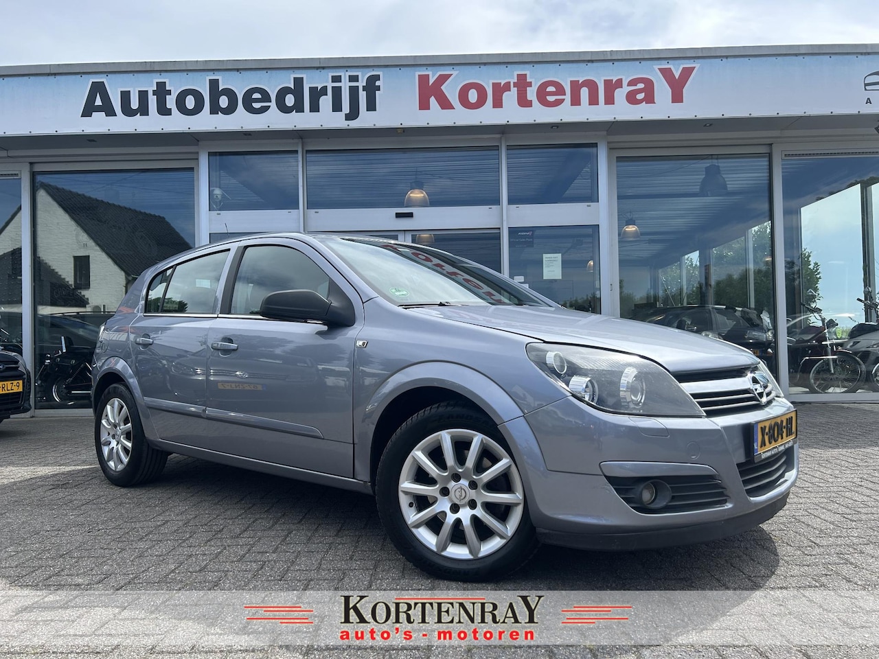 Opel Astra - 1.8 Essentia /airco/cruise control/ D-riem vervangen bij 110500KM/uitstekend onderhouden - AutoWereld.nl