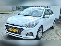 Hyundai i20 - 1.0 T-GDI i-Motion*nap*apk11-9-2028*airco ijs *zeer nette auto*inruil mog