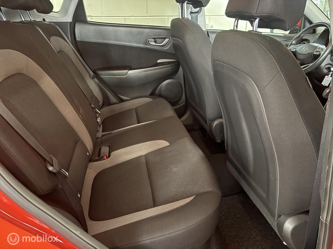 Hyundai Kona - 1.0T Comfort Apk - Airco - Cruise - AppleCarplay - Achteruitrijcamera