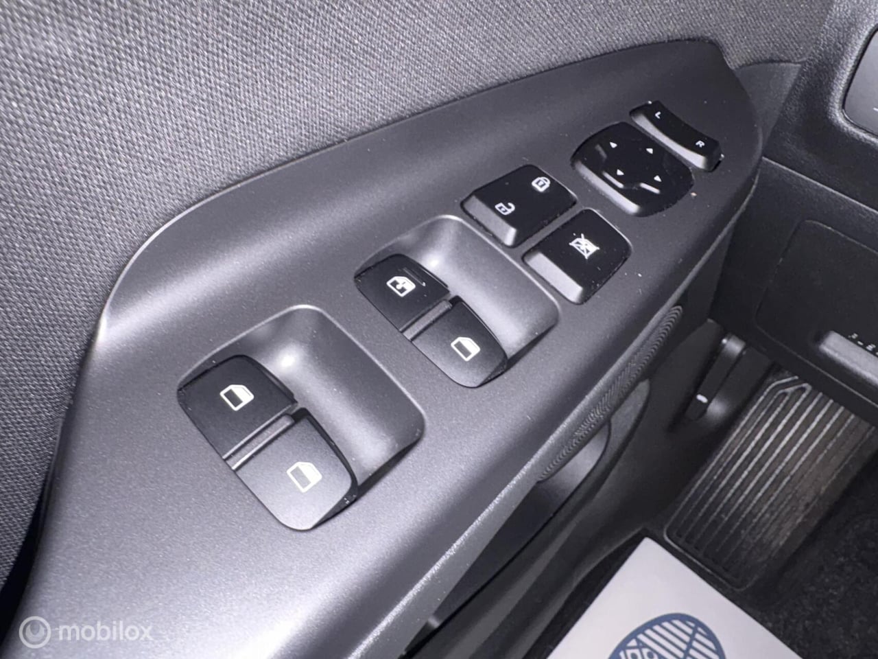 Hyundai Kona - 1.0T Comfort Apk - Airco - Cruise - AppleCarplay - Achteruitrijcamera