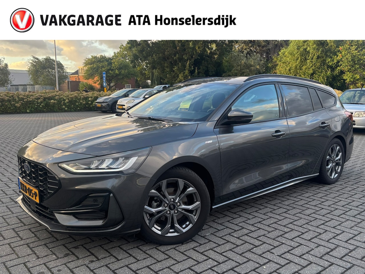 Ford Focus Wagon - 1.0 EcoBoost Hybrid ST Line X | Cruise control | Climate control | achteruitrijcamera | St - AutoWereld.nl