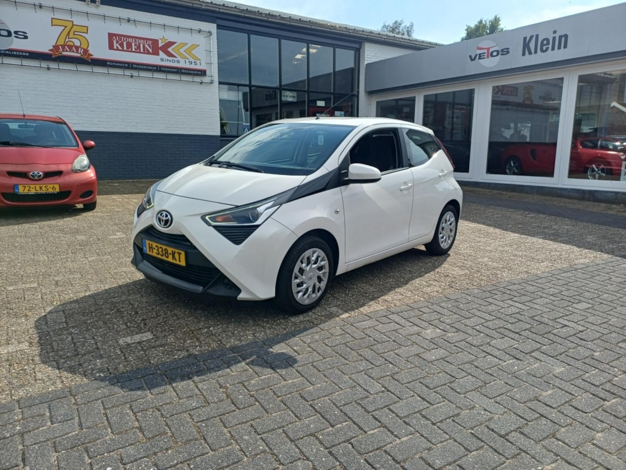 Toyota Aygo - 1.0 VVT-i x-play 1.0 VVT-i x-play - AutoWereld.nl