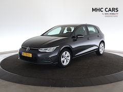 Volkswagen Golf - 1.0 TSI Life | Carplay | PDC | 12 maanden BOVAG |