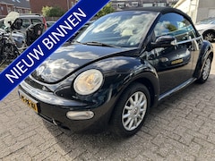 Volkswagen New Beetle Cabriolet - 2.0 Highline zwart leder airco nwe apk