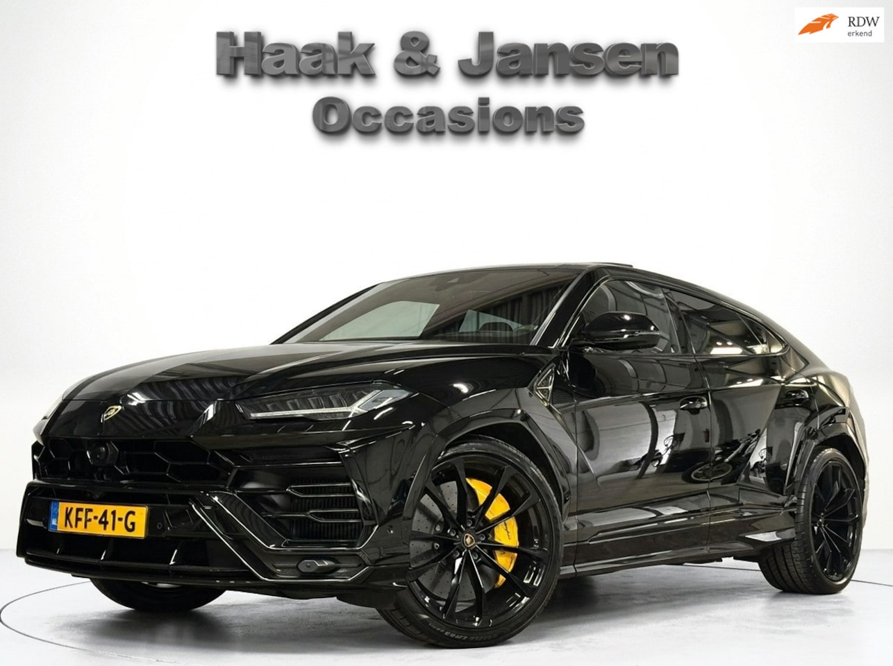 Lamborghini Urus - 4.0 V8 - Keramisch - Pano - B&O - Massage - AutoWereld.nl