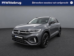 Volkswagen T-Roc - 1.5 TSI 150pk R-Line Black Style DSG Automaat Panoramadak / App-connect / 19"LM velgen / D