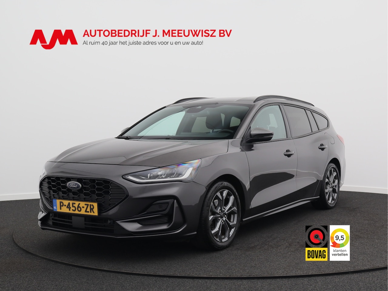 Ford Focus Wagon - 1.0 EcoBoost Hybrid ST Line X/ lage km/ trekhaak! - AutoWereld.nl
