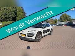 Citroën C4 Cactus - 1.2i 110pk 1e eig. Shine Clima Navi Pano Nieuwe motor