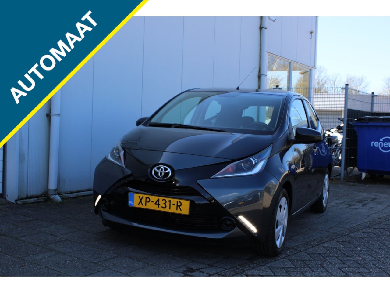 Toyota Aygo - 1.0 VVT-i x-play Automaat - AutoWereld.nl