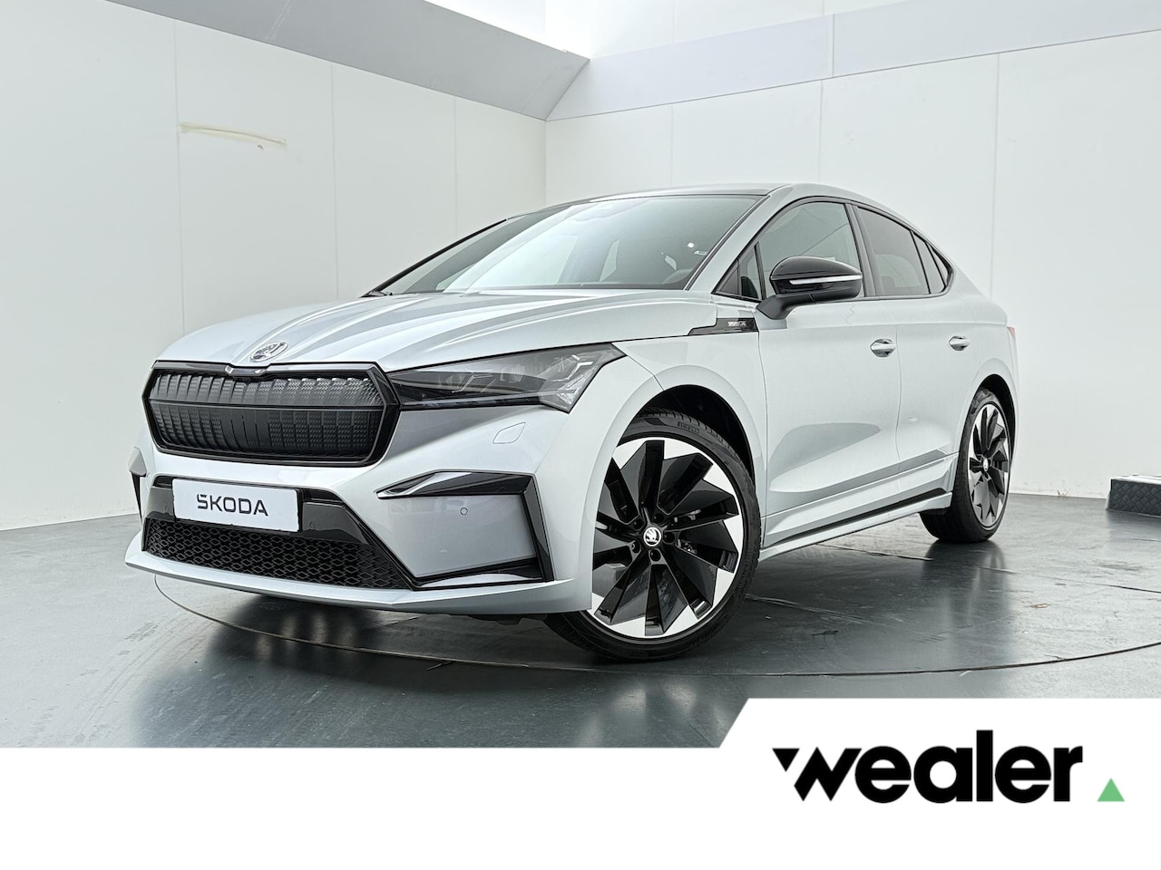 Skoda Enyaq Coupé iV - 60 Sportline | 180 PK | SoH 91% | Adaptive Cruise Control | Achteruitrijcamera | Panoramad - AutoWereld.nl