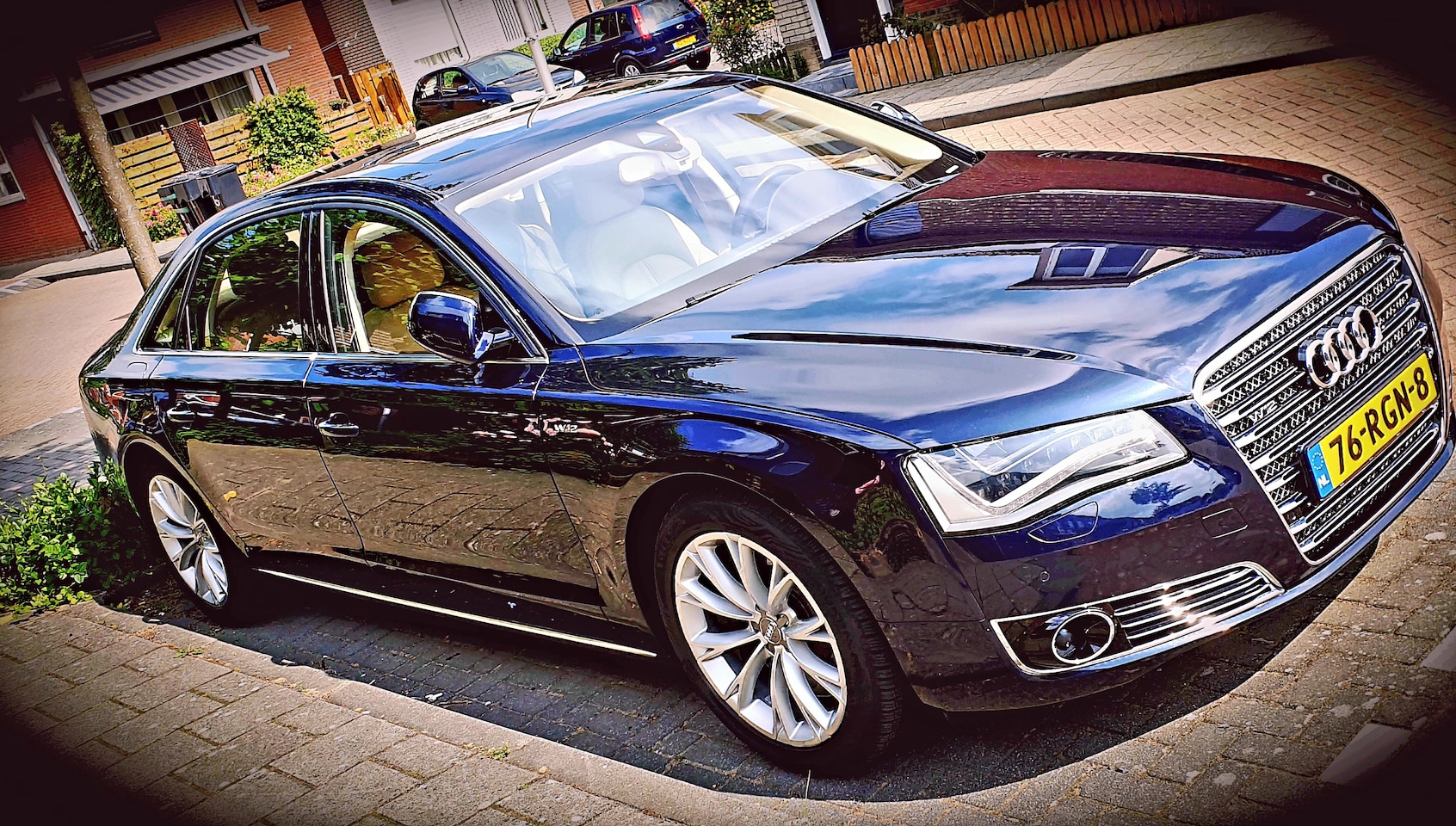 Audi A8 - 6.3 W12 quattro Lang Pro Line+ - AutoWereld.nl