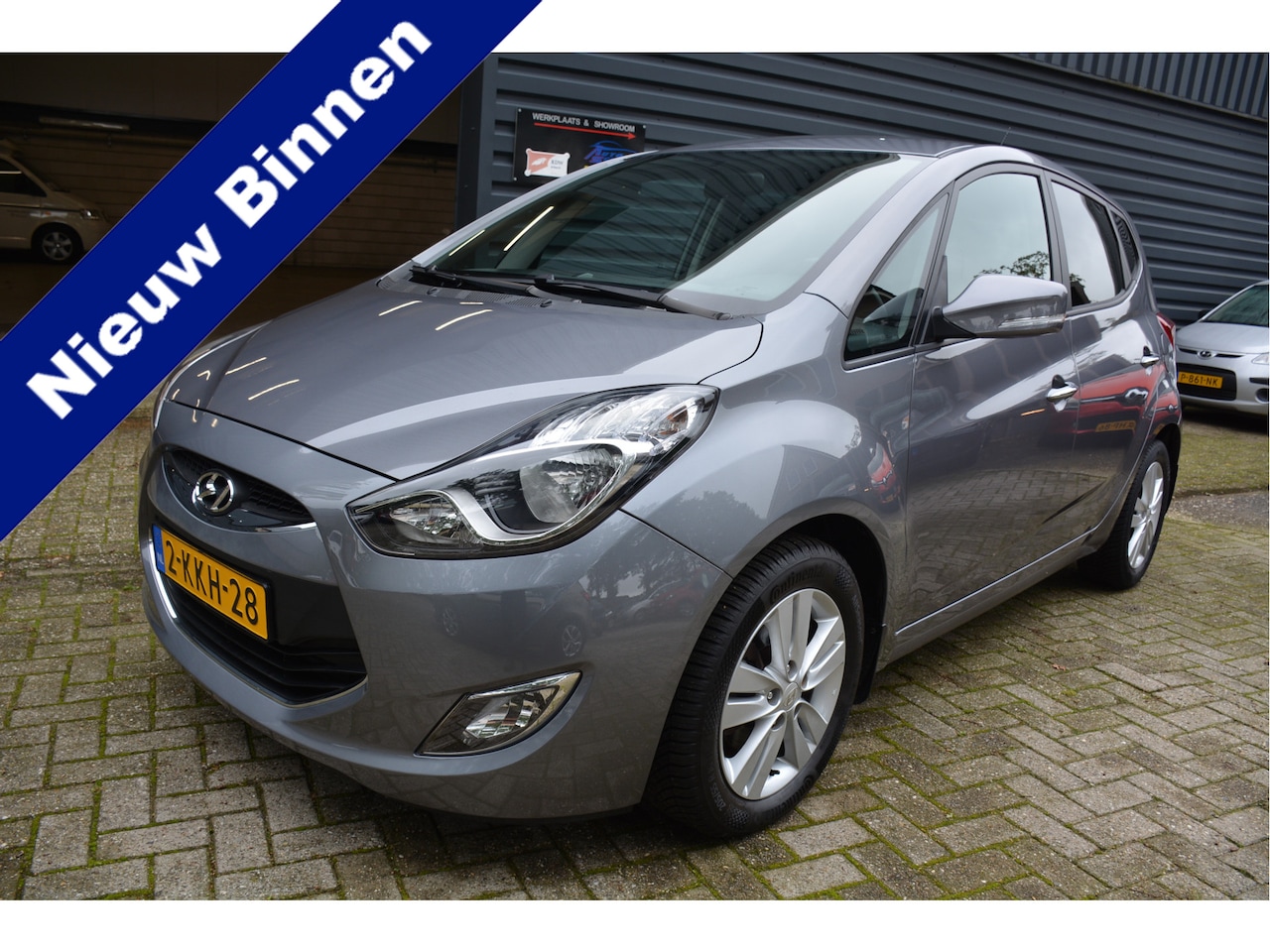 Hyundai ix20 - 1.6i i-Drive Automaat Airco Navigatie - AutoWereld.nl