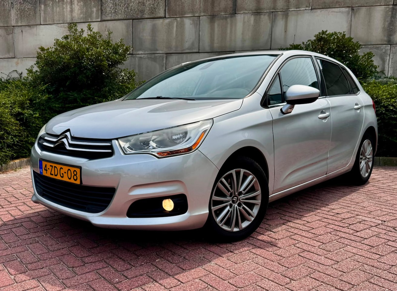 Citroën C4 - 1.6 VTi Tendance/VOLAUTOMAATISCH/TOP STAAT/RIJKAAR/ - AutoWereld.nl