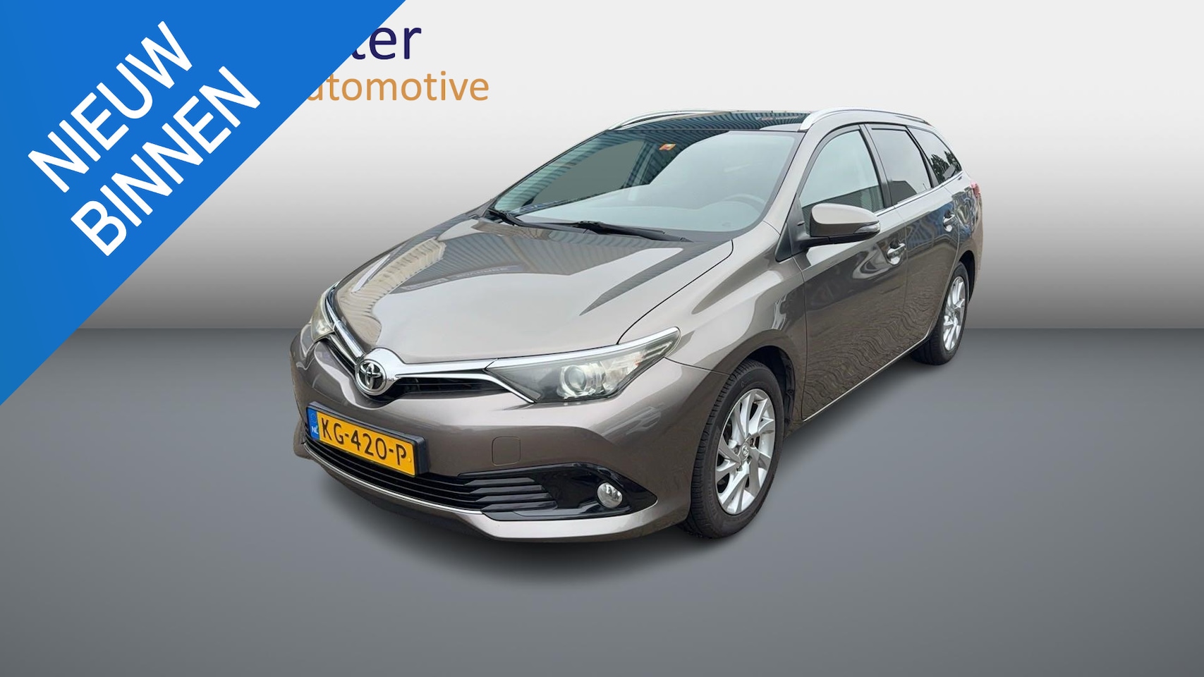 Toyota Auris Touring Sports - 1.2T Trend Facelift Panoramadak |Volledig Toyota Dealer Onderhouden - AutoWereld.nl