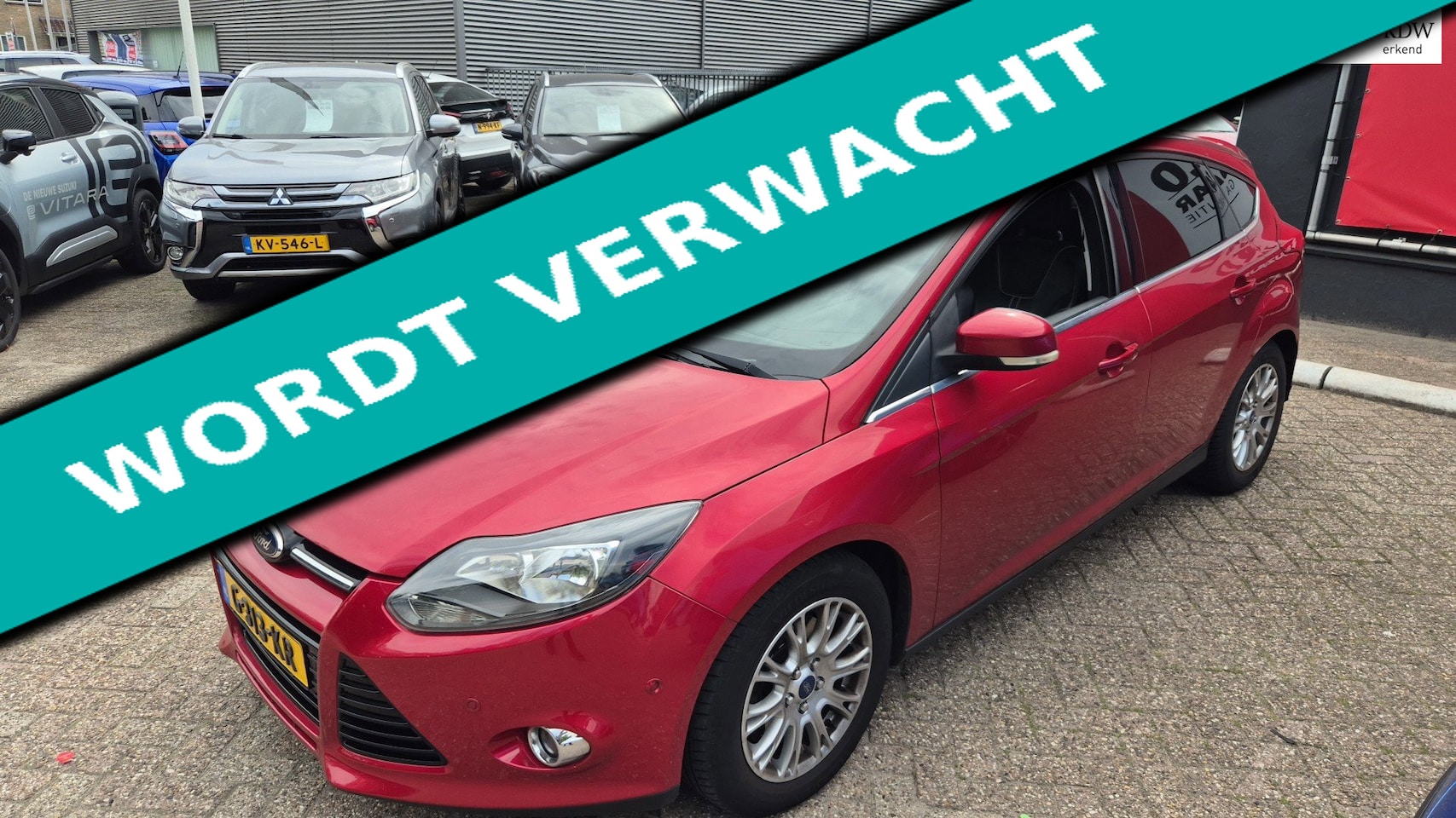 Ford Focus - 1.6i 182pk Titanium 2e eig. Clima Leder Navi PDC Trekhaak 1500kg. - AutoWereld.nl
