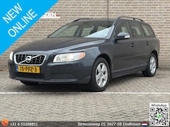 Volvo V70 - 2.0D Momentum | Cruise | Climate | Stoelverwarming | Trekhaak |