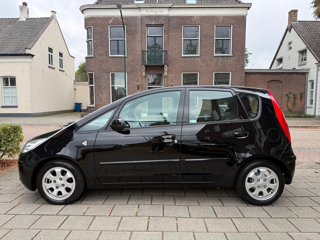 Mitsubishi Colt - 1.3 Invite AUTOMAAT 5 DEURS AIRCO WEINIG KILOMETERS - AutoWereld.nl