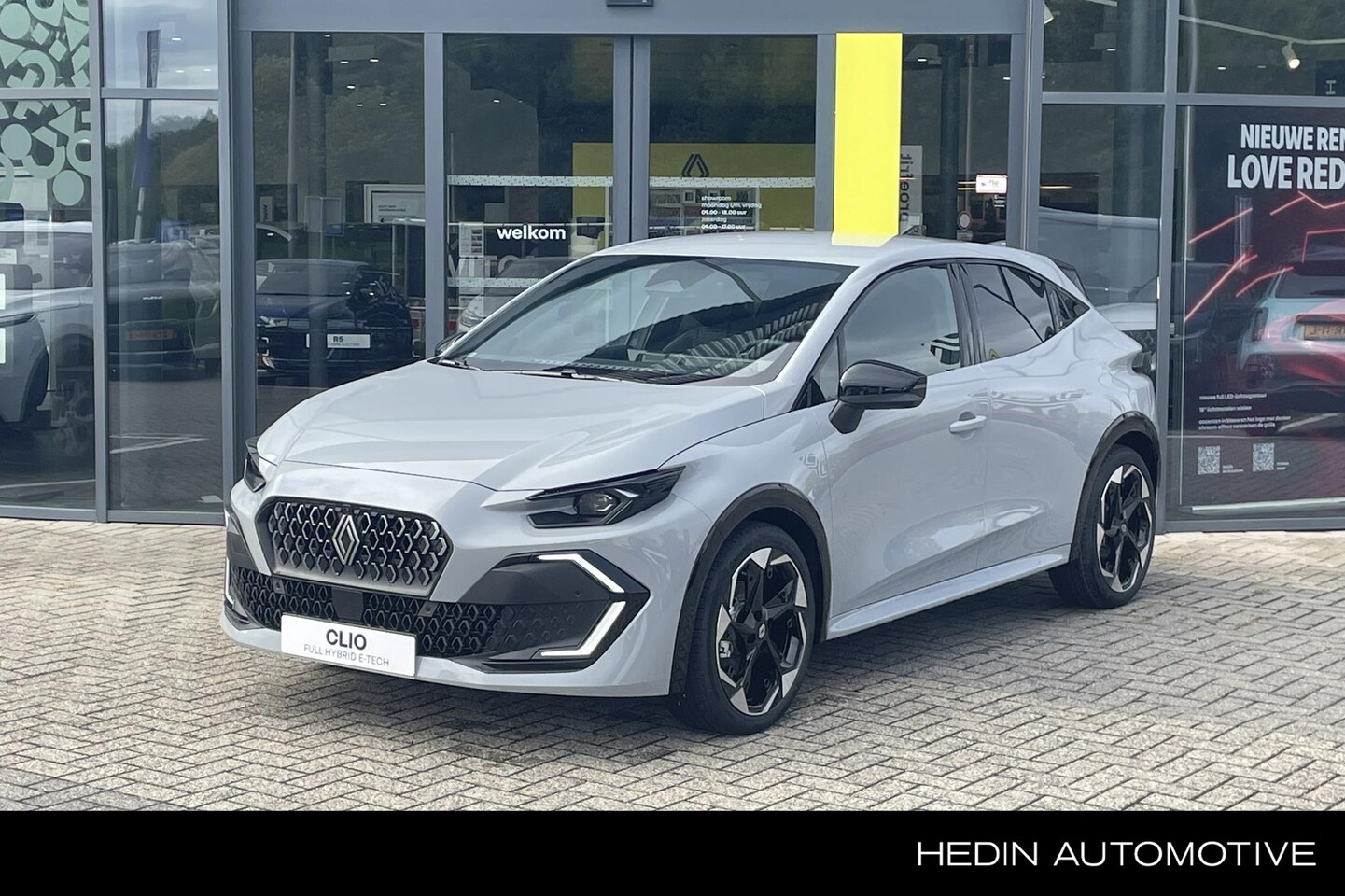 Renault Clio - 1.8 Hybrid 160 techno | Pack winter, safety & parking | 18 inch Rythmic velgen - AutoWereld.nl