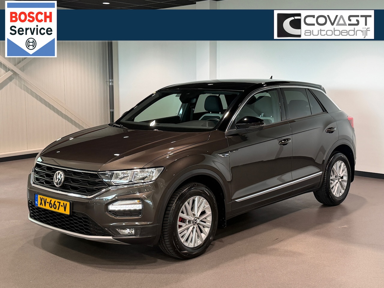 Volkswagen T-Roc - 1.5 TSI Style DigitalCockpit|Camera|Navigatie|Carplay|BeatsAudio - AutoWereld.nl