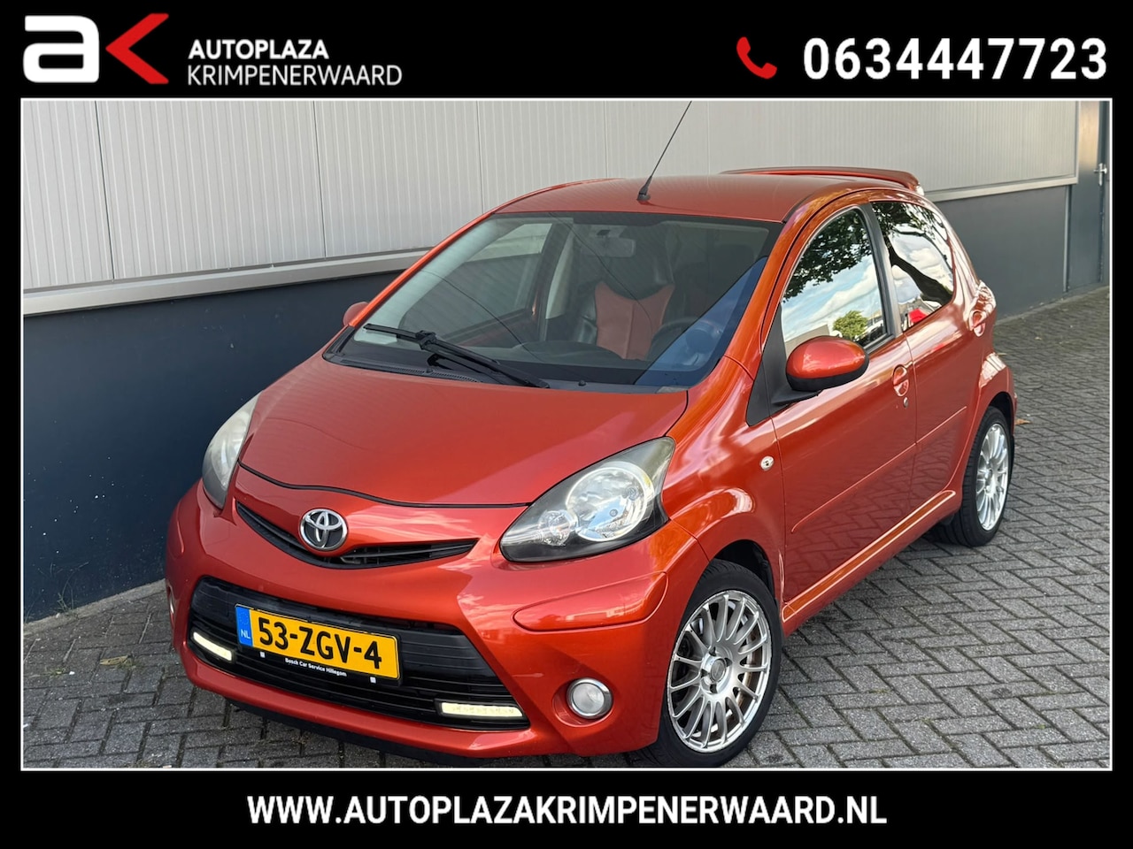 Toyota Aygo - 1.0 VVT-i Dynamic Orange sportieve Leer Stoelverwarming - AutoWereld.nl